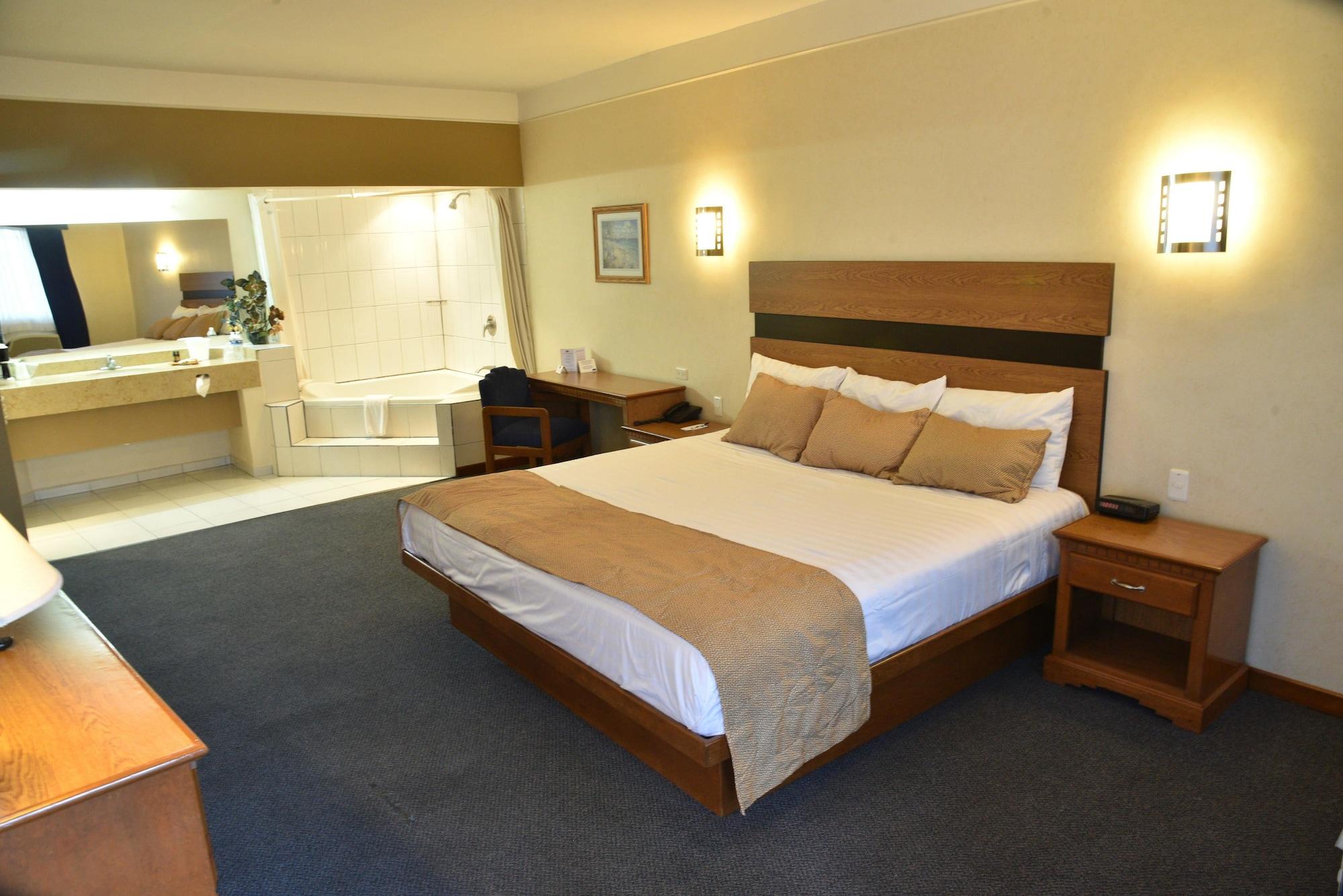 American Inn Hotel & Suites Parral Εξωτερικό φωτογραφία