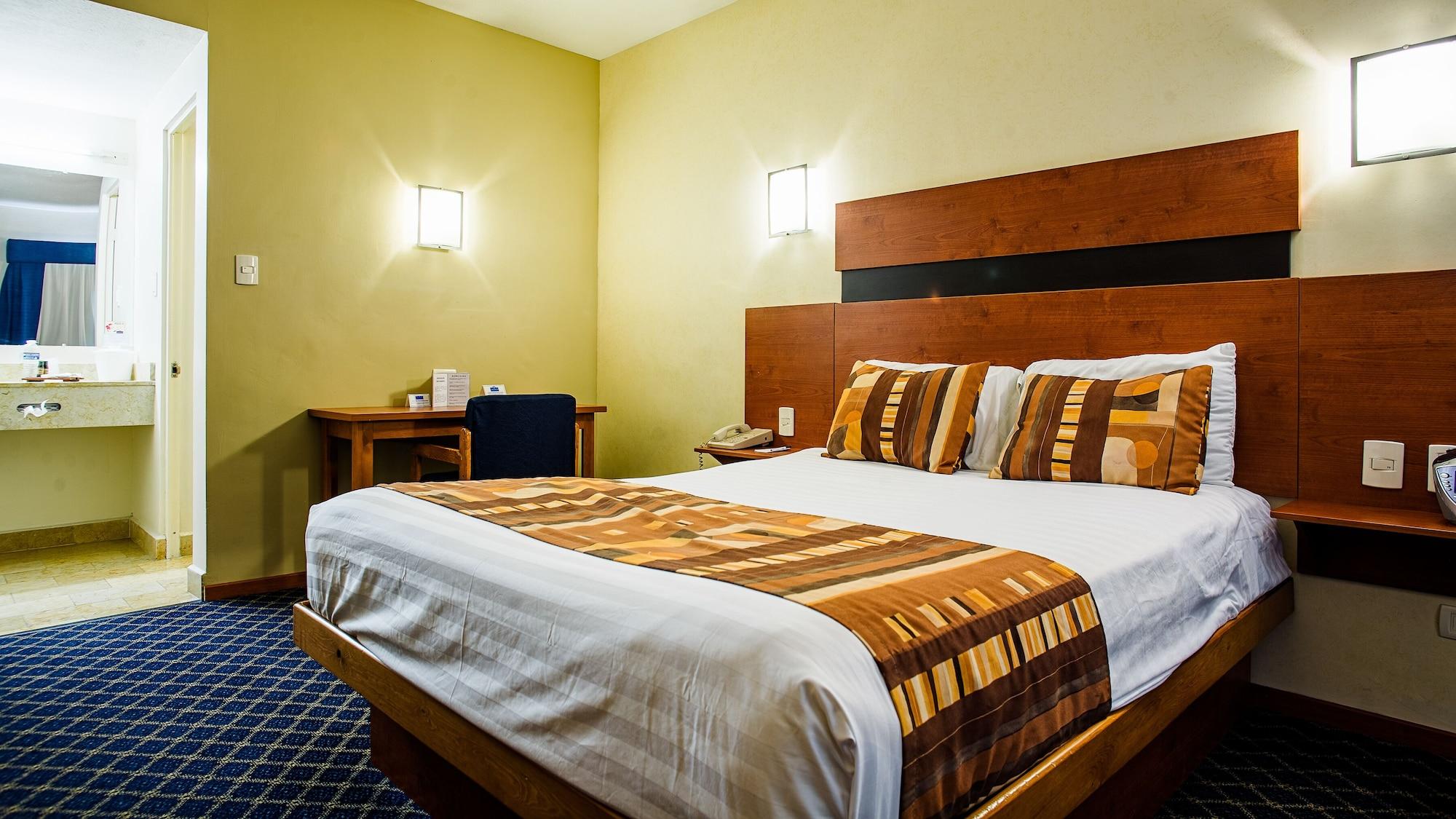 American Inn Hotel & Suites Parral Εξωτερικό φωτογραφία
